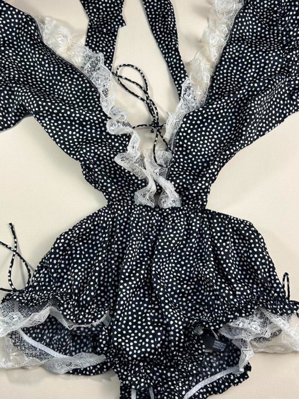 For love & lemons evangeline teddy romper. Size M. - Picture 4 of 6